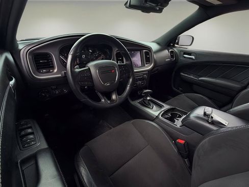 Used 2022 Dodge Charger R/T w/ Plus Group RWD image 20