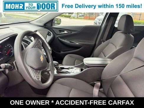 Used 2025 Chevrolet Malibu LT FWD image 14