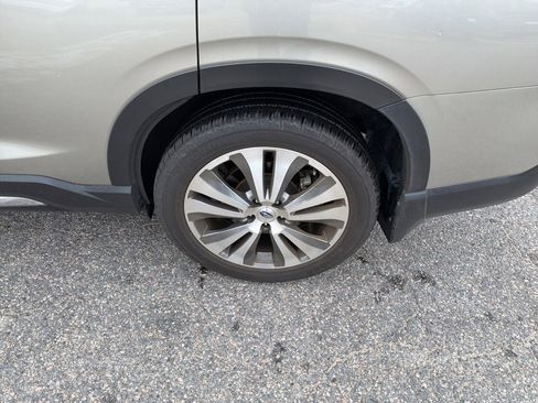 Used 2019 Subaru Ascent Limited w/ Popular Package #2A image 12