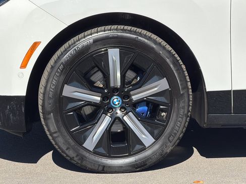 Certified 2023 BMW iX xDrive50 w/ Ultimate Package 2 image 37