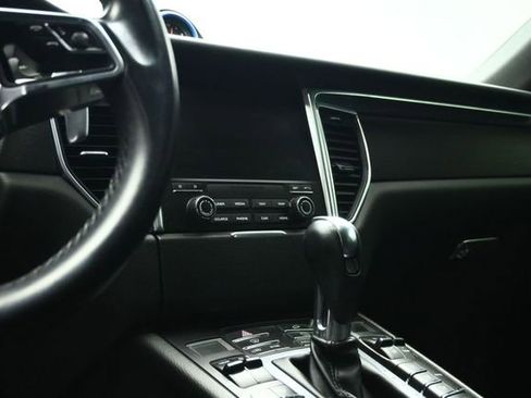 Used 2018 Porsche Macan GTS AWD/4WD image 58