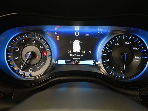 Used 2016 Chrysler 300 S w/ 300S Premium Group image 20