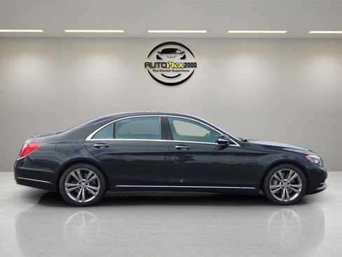 Used 2015 Mercedes-Benz S 550 Sedan w/ Premium 1 Package image 8