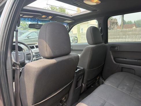 Used 2012 Ford Escape XLT AWD/4WD image 19