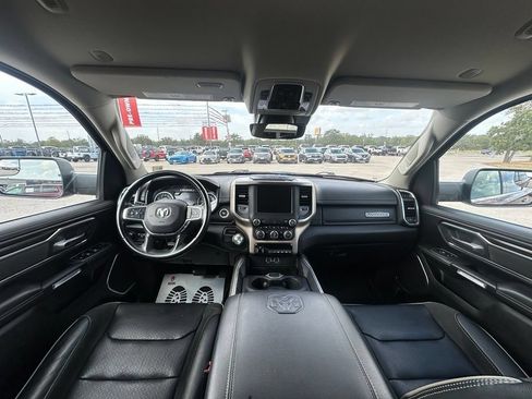 Used 2022 RAM 1500 Laramie RWD image 3