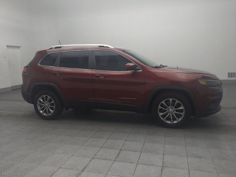Used 2020 Jeep Cherokee Latitude Plus FWD image 11