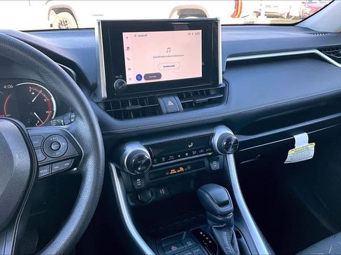 Certified 2024 Toyota RAV4 XLE image 7