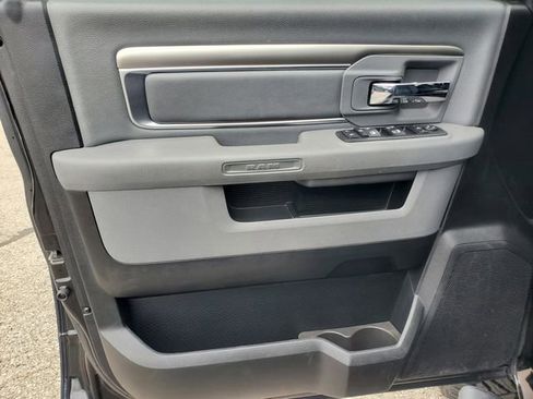 Used 2019 RAM 1500 Classic Warlock AWD/4WD image 11