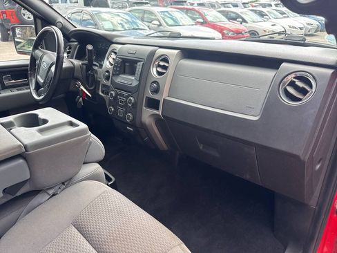 Used 2014 Ford F150 XLT w/ Equipment Group 302A Luxury AWD/4WD image 18