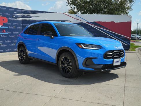 New 2026 Honda HR-V Sport image 3