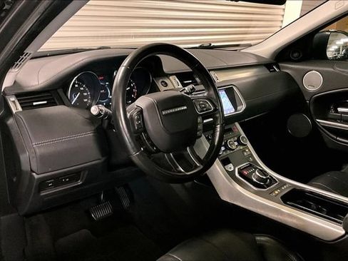 Used 2017 Land Rover Range Rover Evoque SE Premium AWD/4WD image 24