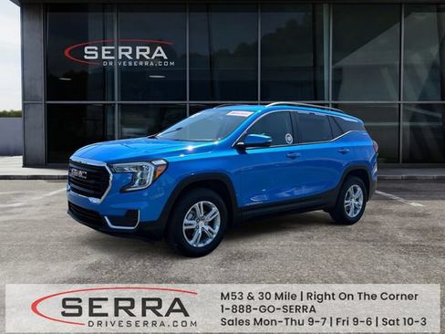 Used 2024 GMC Terrain SLE w/ Driver Convenience Package AWD/4WD image 1