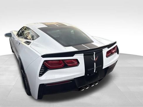 Used 2019 Chevrolet Corvette Stingray Coupe RWD image 14