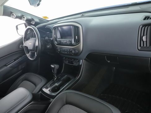 Used 2018 Chevrolet Colorado Z71 image 29