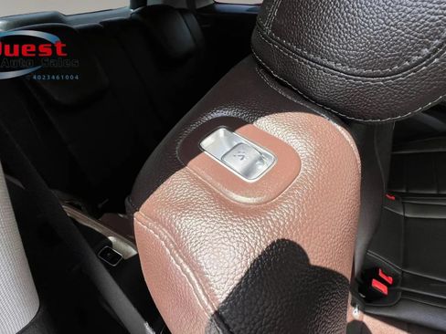 Used 2020 Mercedes-Benz GLS 450 4MATIC image 29