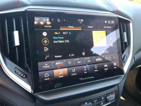 Used 2022 Maserati Ghibli F Tributo image 18