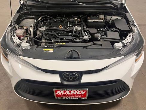 Used 2023 Toyota Corolla LE image 9