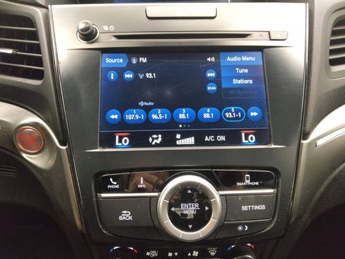 Used 2021 Acura ILX w/ Premium Package image 25