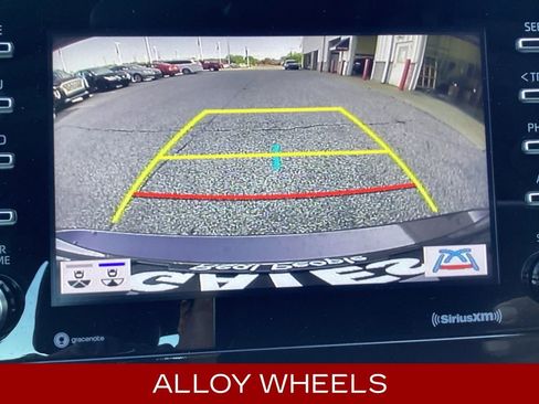 Used 2024 Toyota Camry SE image 18