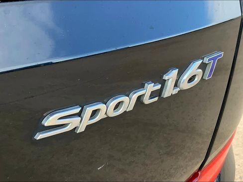 Used 2017 Hyundai Tucson Sport image 10