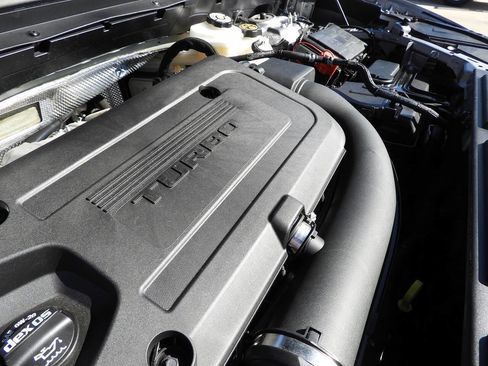 Used 2023 Buick Envision Avenir image 55