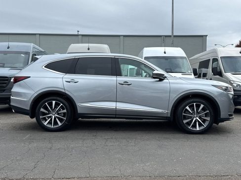 New 2026 Acura MDX w/ Technology Package image 2