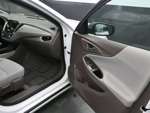Used 2019 Chevrolet Malibu LS FWD image 13