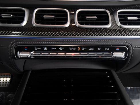 Used 2022 Mercedes-Benz GLS 63 AMG 4MATIC image 22