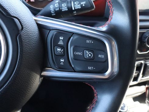 Used 2021 Jeep Wrangler Unlimited Rubicon AWD/4WD image 30