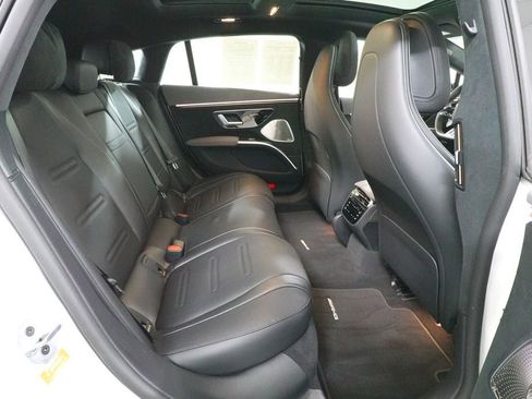 Used 2023 Mercedes-Benz EQS AMG 4MATIC image 28