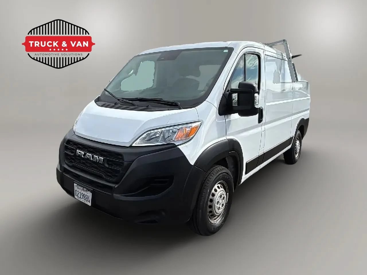 Used 2024 RAM ProMaster 2500 FWD image 1