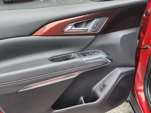 Used 2025 Chevrolet Traverse Z71 w/ LPO, Floor Liner Package image 29