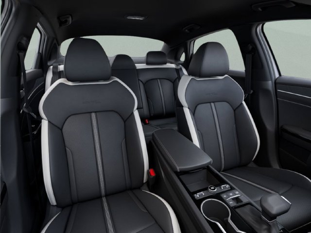 New 2026 Kia K5 GT-Line FWD image 11