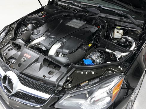 Used 2014 Mercedes-Benz E 550 Cabriolet image 3