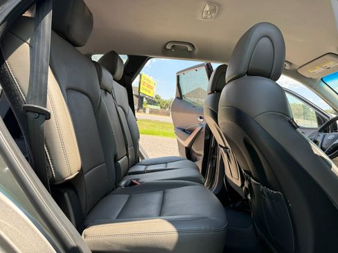 Used 2018 Hyundai Santa Fe Sport image 21