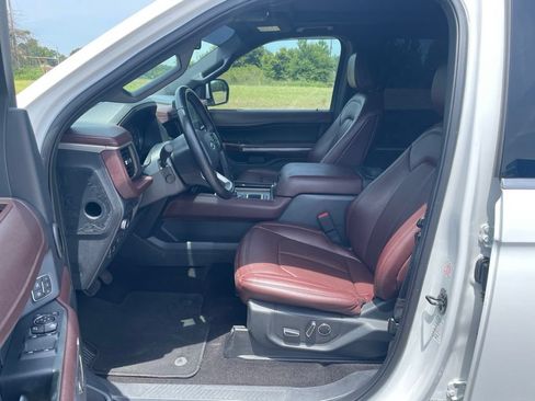 Used 2022 Ford Expedition Max Limited RWD image 13