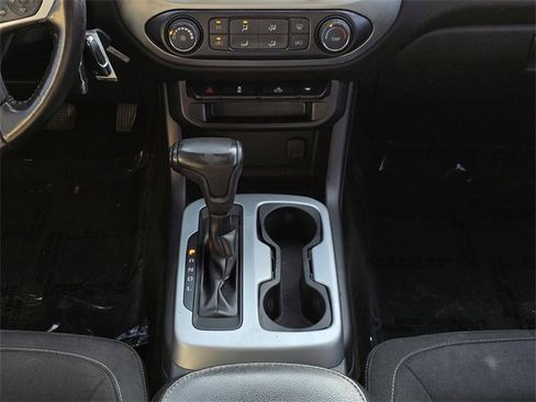 Used 2018 Chevrolet Colorado LT image 20