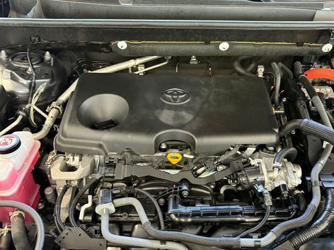 Used 2023 Toyota RAV4 XLE Premium image 43