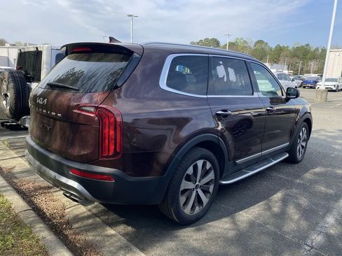 Used 2022 Kia Telluride S image 4