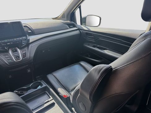 Used 2023 Honda Odyssey EX-L image 21
