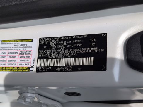 Used 2025 Lexus RX 350 Premium w/ Convenience Package image 35