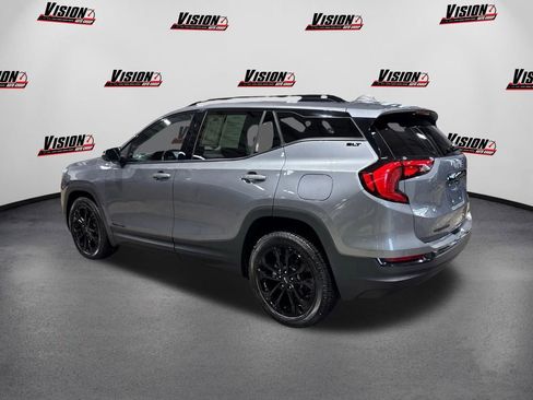 Used 2021 GMC Terrain SLT w/ Elevation Edition image 7