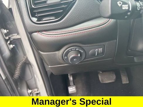 Used 2023 Dodge Durango GT AWD/4WD image 19