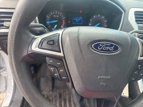 Used 2014 Ford Fusion S image 18