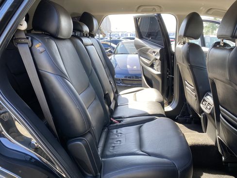 Used 2018 MAZDA CX-9 Touring FWD image 20
