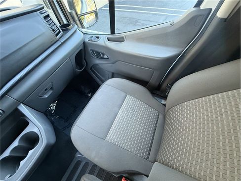 Used 2021 Ford Transit 350 XLT RWD image 9