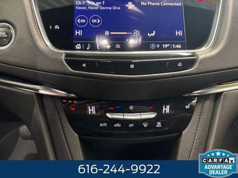 Used 2021 Cadillac XT5 Premium Luxury image 6