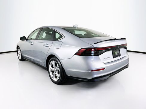 Used 2025 Honda Accord LX image 5