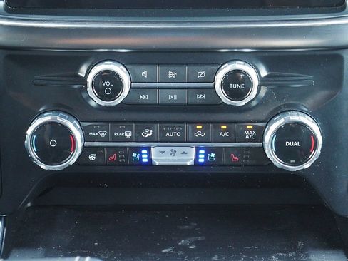 Used 2023 Ford F150 Lariat w/ Equipment Group 502A High AWD/4WD image 23