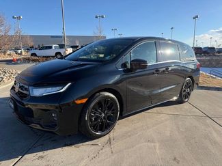 Used 2025 Honda Odyssey Sport-L video 3